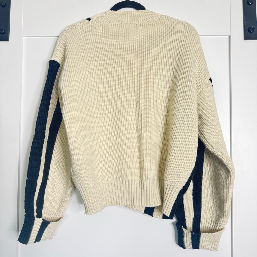 FLASH SALE! Nasty Gal cream and black slouchy cardigan sweater - Picture 11 of 11